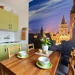 Cosy Studio Apartment